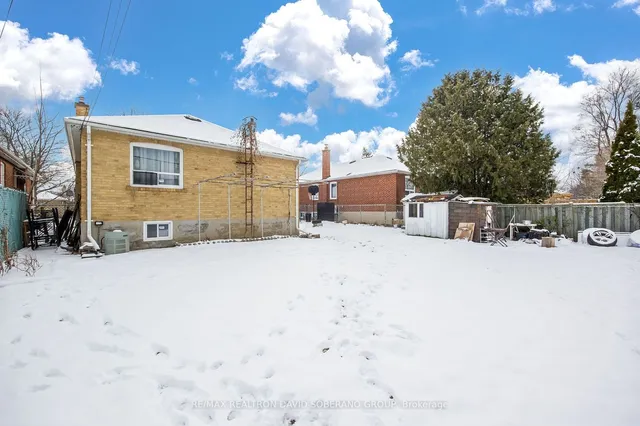 Additional image 29 of 68 Acton Ave