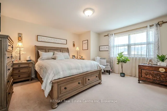 Additional image 22 of 128 Henhoeffer Cres