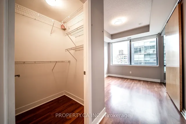 Additional image 11 of 438 King St Unit 1314