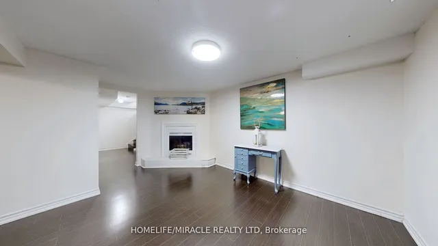 Additional image 26 of 284 RoyaISalisbury Way