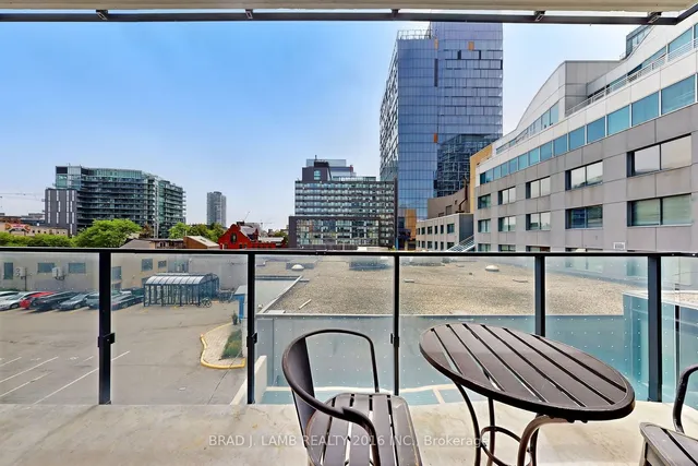 Additional image 21 of 55 Ontario St Unit 305