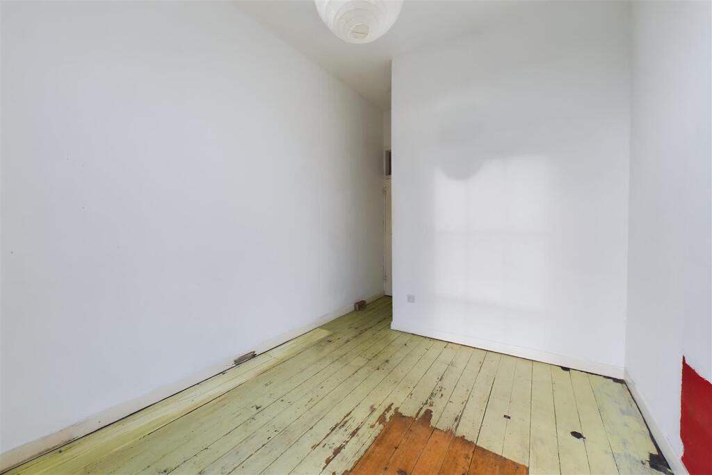 Additional image 15 of FLAT FOR UPDATING | BA1
