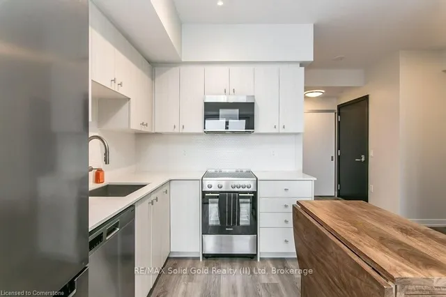 Additional image 8 of 5 Wellington St Unit 1607