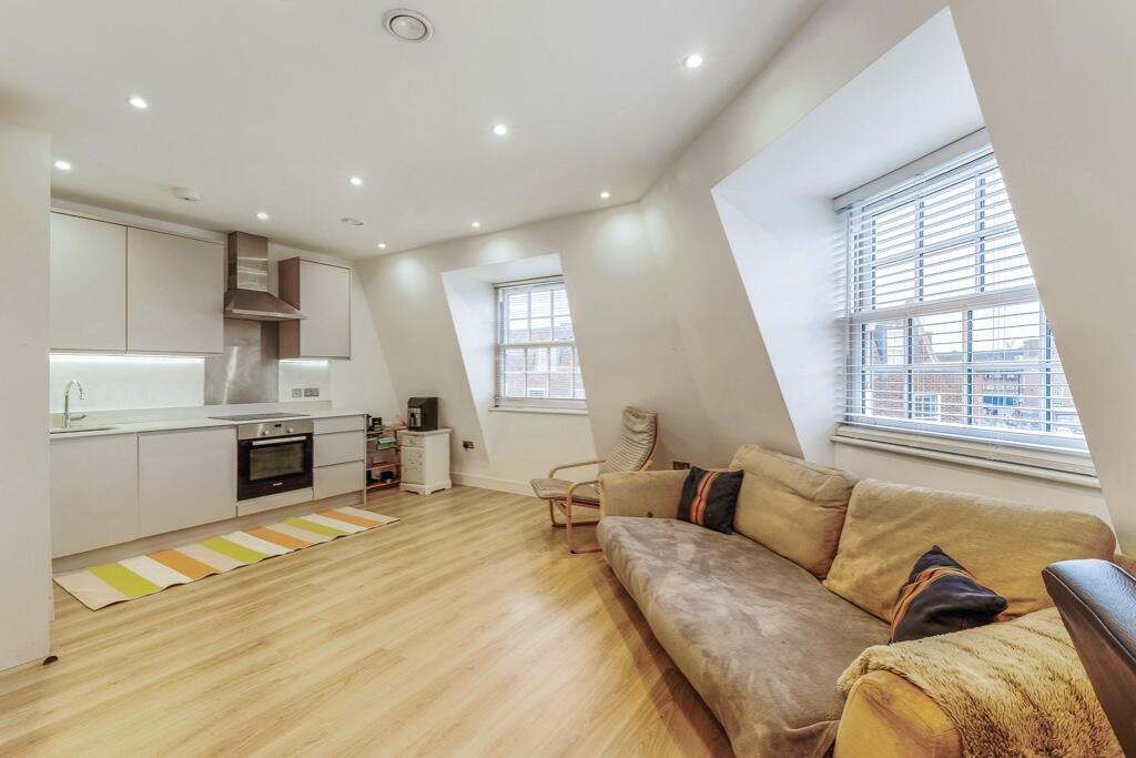 Additional image 2 of Stonehills, Welwyn Garden City, Hertfordshire, AL8