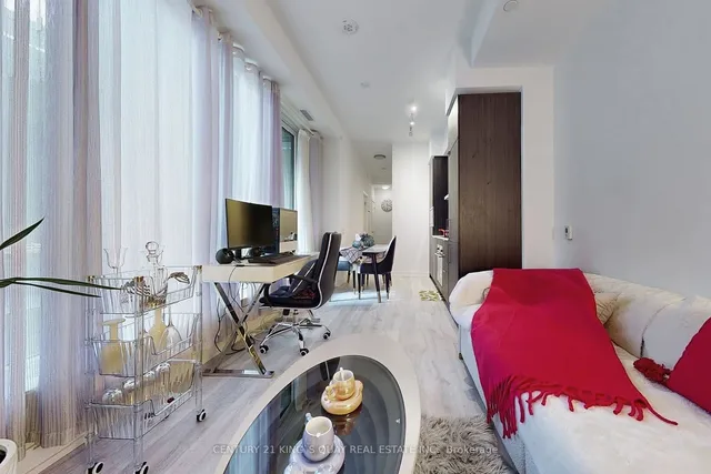 Additional image 8 of 7 Golden Lion Hts Unit 330