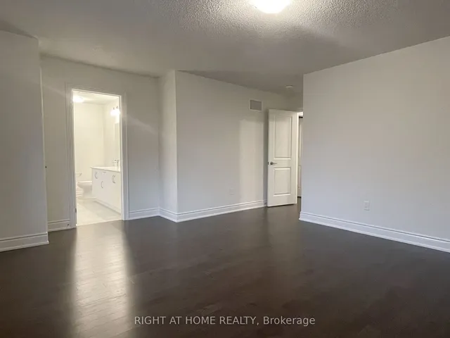 Additional image 16 of 38 Gladmary Dr