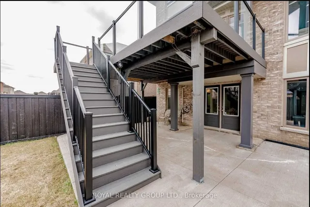 Additional image 39 of 121 Leadership Dr