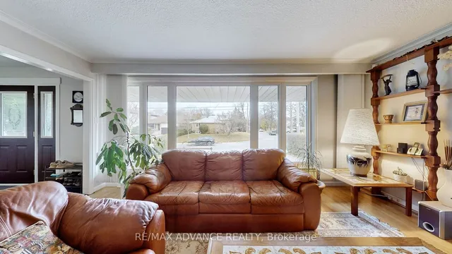 Additional image 7 of 15 Foxwarren Dr