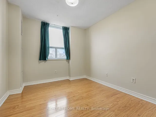 Additional image 20 of 5 Old Sheppard Ave Unit 403