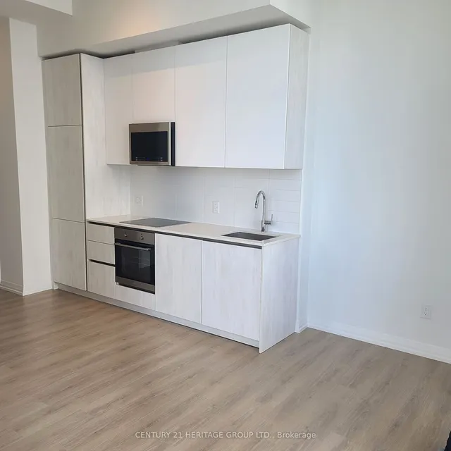 Additional image 7 of 8 Widmer St Unit GPH05