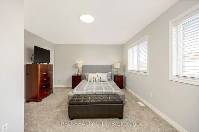 Additional image 18 of 39 Silver Egret Rd