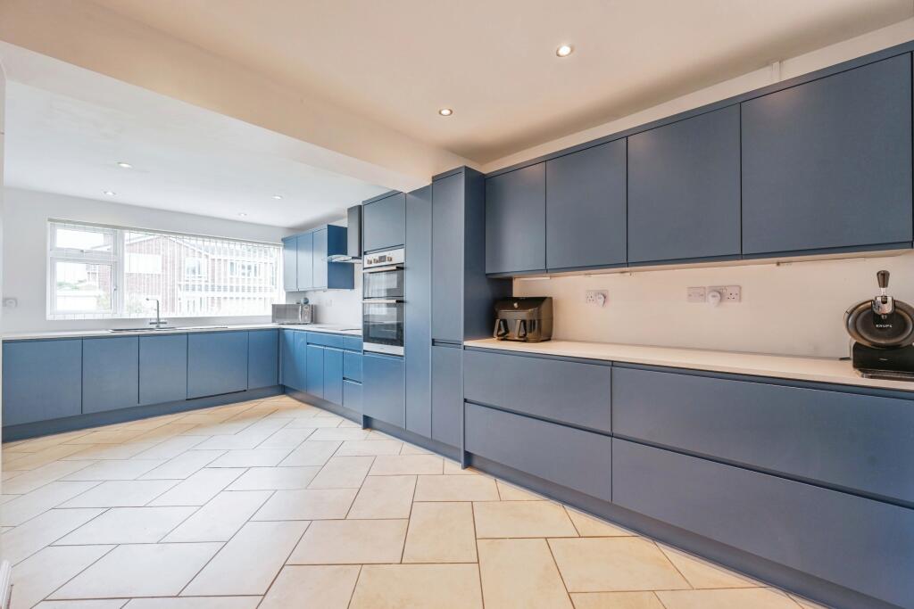 Additional image 5 of Cromwell Road, Tamworth, Staffordshire, B79