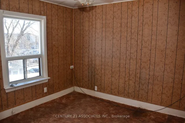 Additional image 18 of 243 Sixth St