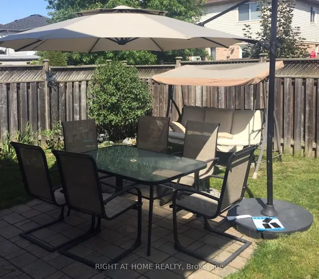 Additional image 39 of 1071 Kennedy Circ