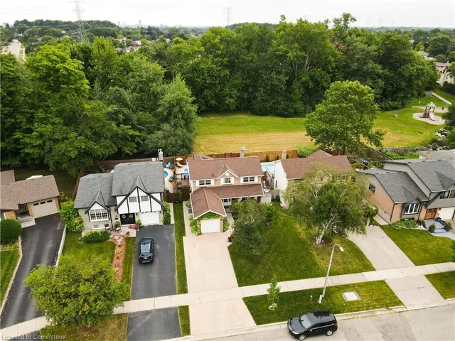 Additional image 28 of 64 Cedar Crest St