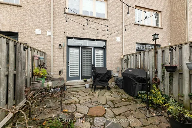 Additional image 39 of 34 Horsham Ave