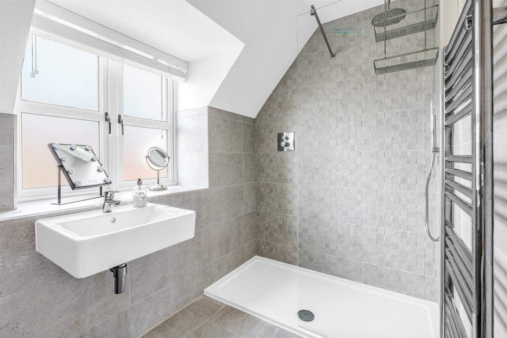 Additional image 4 of Butterwick Way, Welwyn