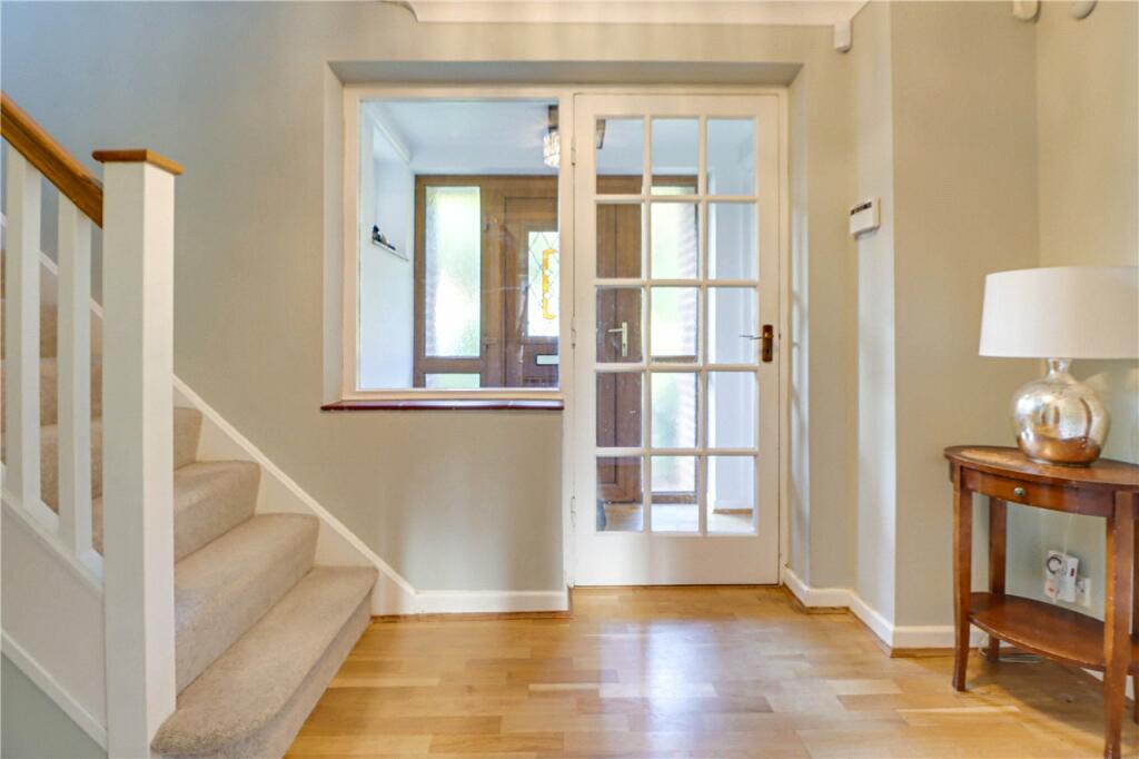 Additional image 17 of Bloomfield Road, Harpenden, Hertfordshire, AL5