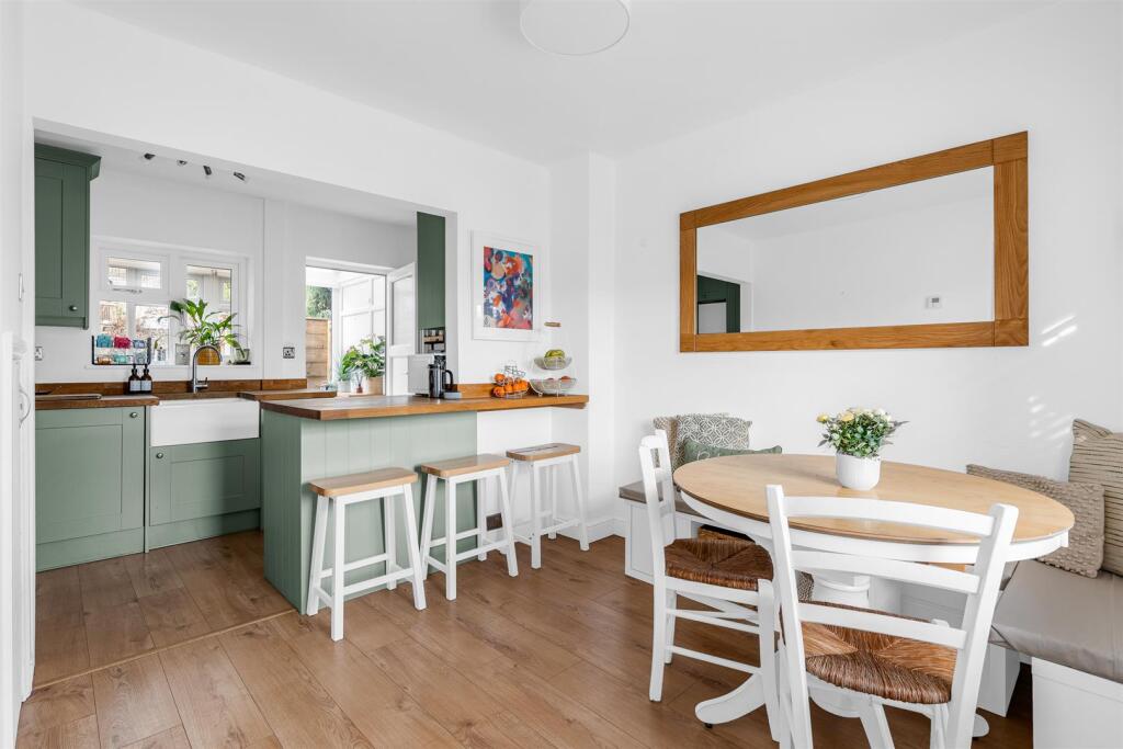 Additional image 3 of London Road, Welwyn