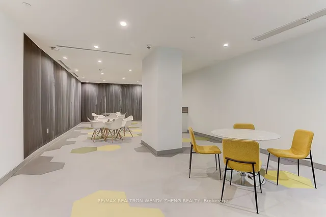 Additional image 39 of 28 Freeland St Unit 902