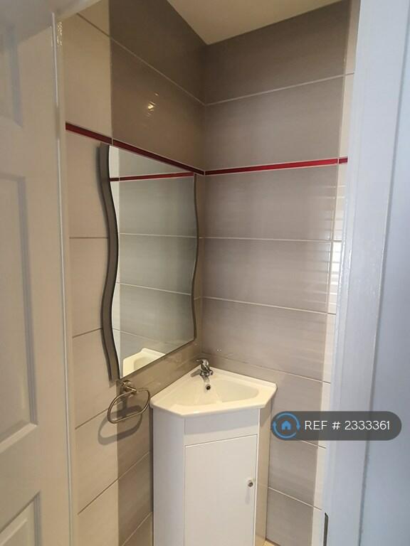 Additional image 10 of Saffron, Tamworth, B77