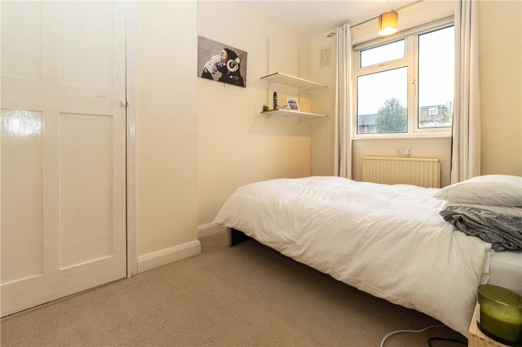 Additional image 7 of Glemsford Drive, Harpenden, Hertfordshire, AL5