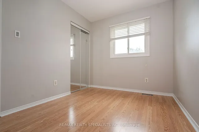 Additional image 28 of 16 Mullis Cres