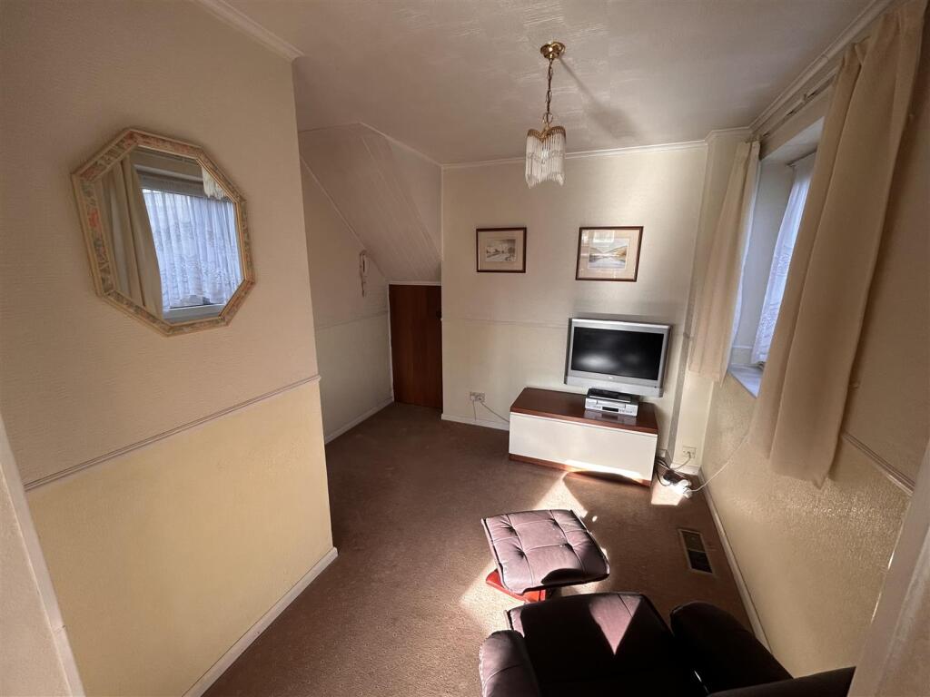 Additional image 13 of St Albans Road East, Hatfield