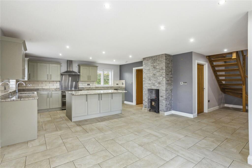 Additional image 17 of Caddington Common, Markyate, St. Albans, Hertfordshire, AL3