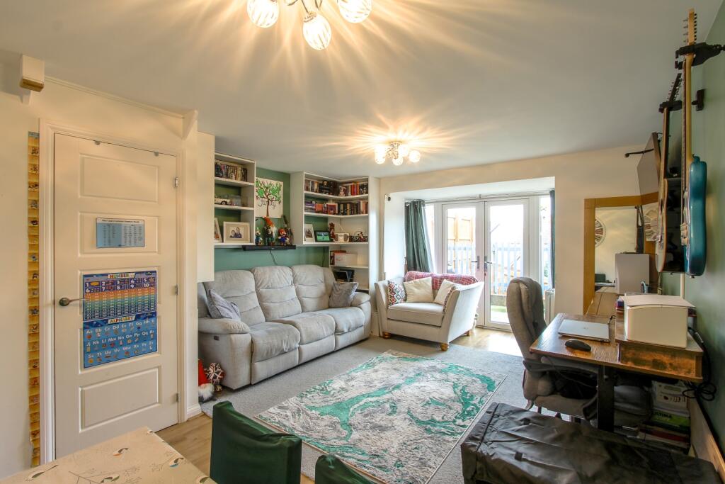 Additional image 5 of 68 Shackleton Road, Yeovil