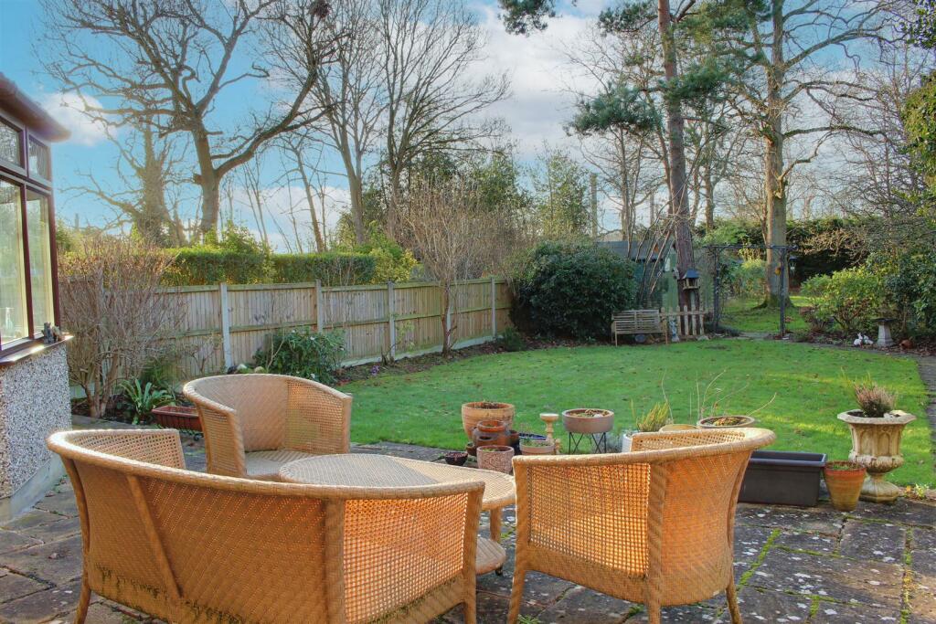 Additional image 18 of Peplins Way, Brookmans Park