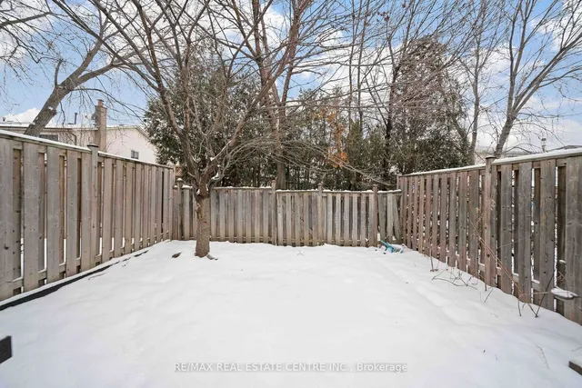 Additional image 37 of 27 Vodden Crt