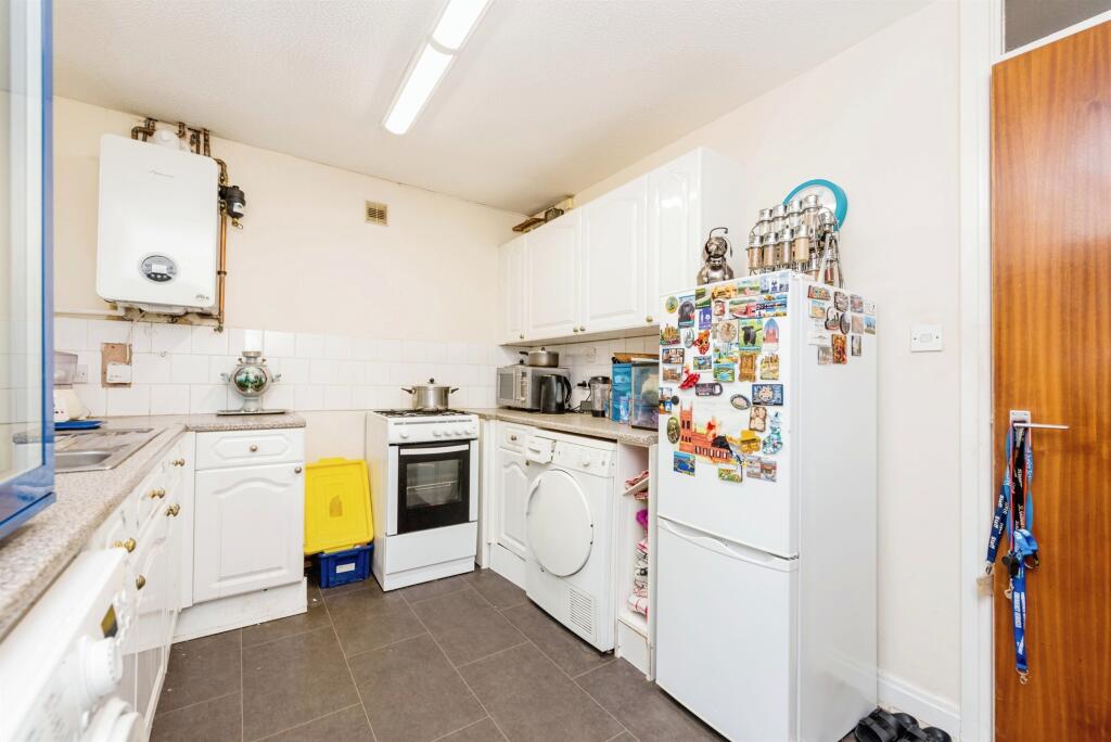 Additional image 7 of Goldieslie Close, Sutton Coldfield