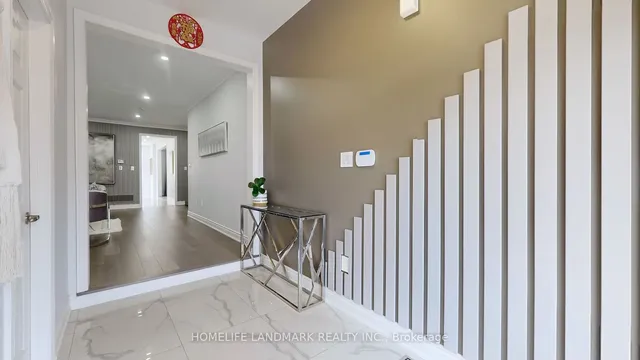 Additional image 2 of 315 North Park Blvd