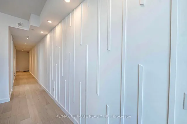 Additional image 14 of 81 Wellesley St Unit 907