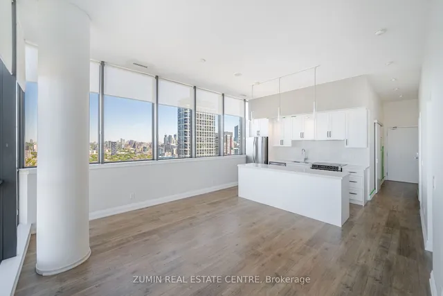 Additional image 15 of 8 Charlotte St Unit 3502