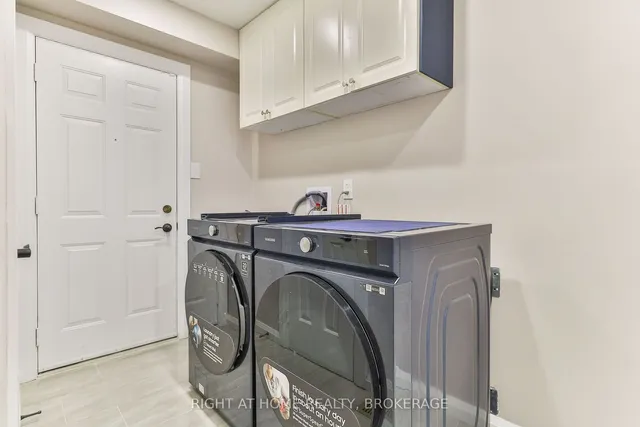 Additional image 9 of 2 Desantis Crt