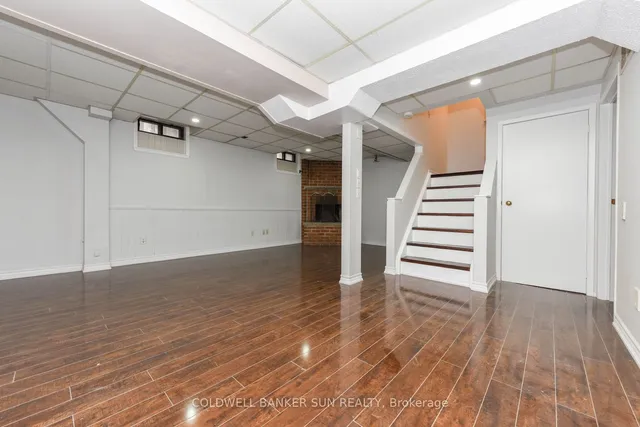 Additional image 34 of 116 Floribunda Cres