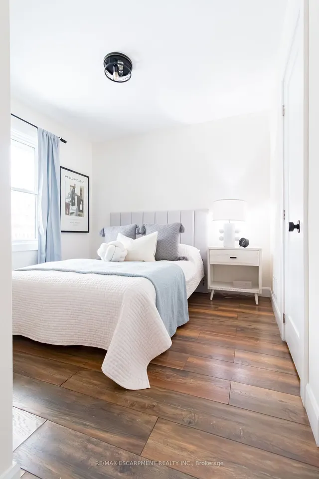 Additional image 20 of 374 East 16th St