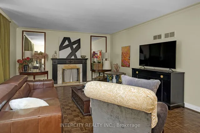 Additional image 10 of 27 Suncrest Dr