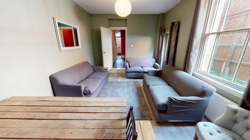 53 Summerfield Crescent B16 0EN