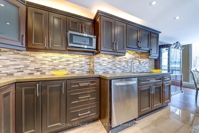 Additional image 15 of 2 Glamorgan Ave Unit 103