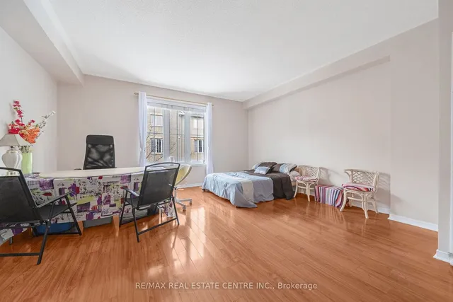 Additional image 16 of 103 Cedar Lake Cres