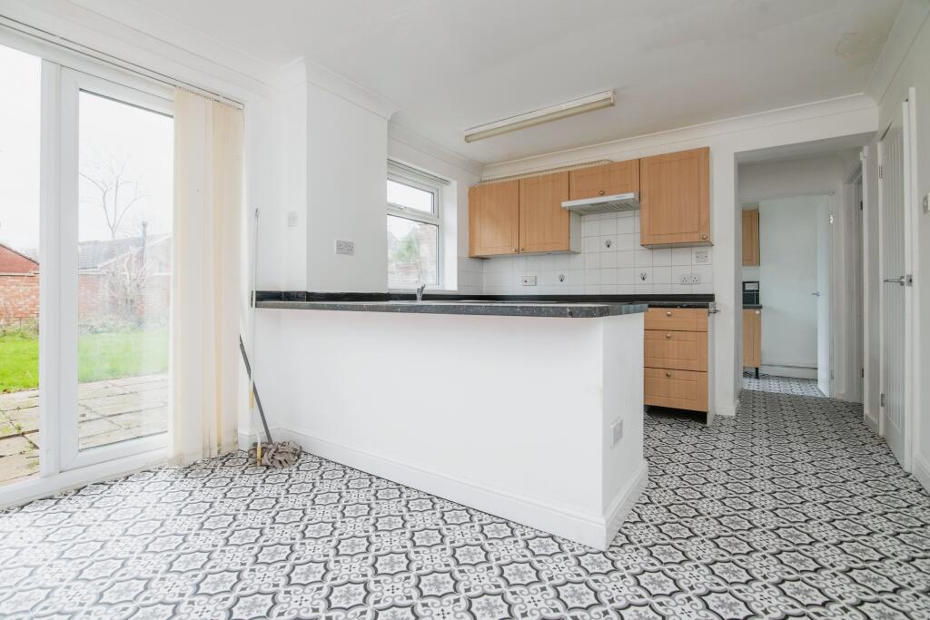 Additional image 5 of Edgmond Close, REDDITCH, Worcestershire, B98