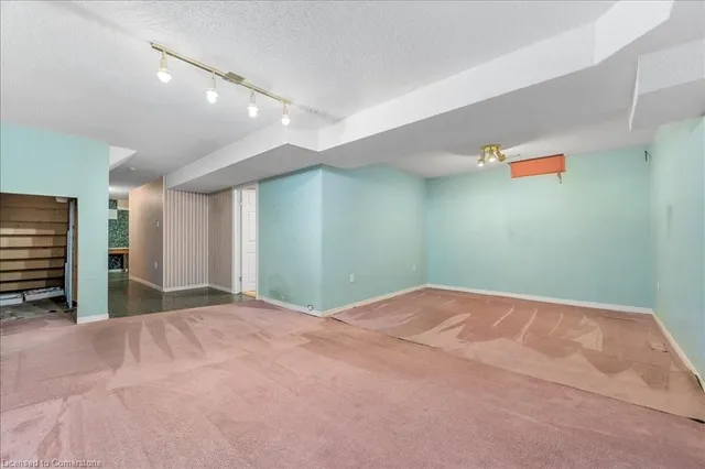 Additional image 27 of 84 Chelsea Cres