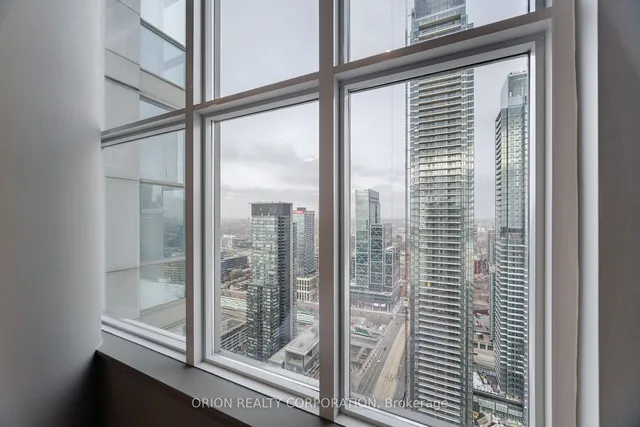 Additional image 15 of 35 Mariner Terr Unit 5501