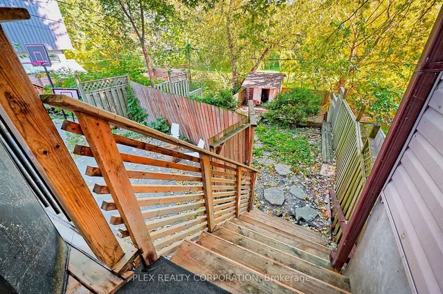 Additional image 31 of 193 Coxwell Ave