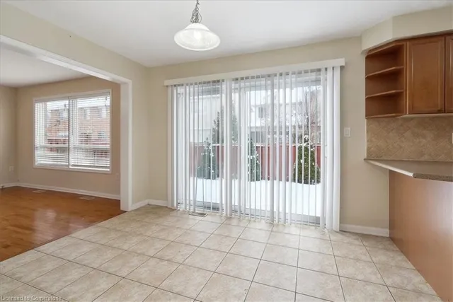 Additional image 8 of 820 Speck Cross