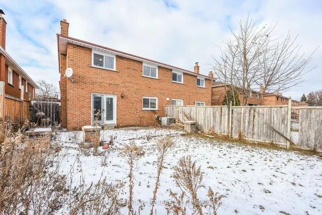 Additional image 40 of 102 Jade Cres