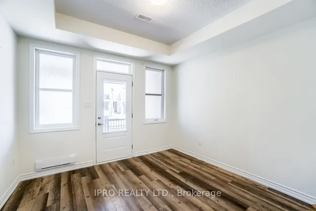 Additional image 31 of 1285 Sycamore Gdns Unit 3